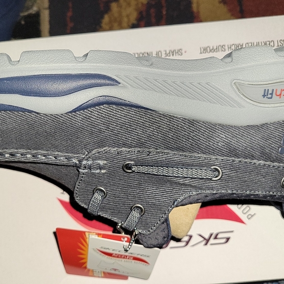 NWT Skechers Archfit Motley Oven Shoes - Picture 4 of 4